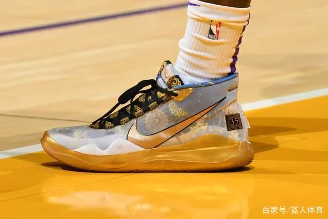 拉塞尔意图加盟NBA强队 最终选择CBA上海队